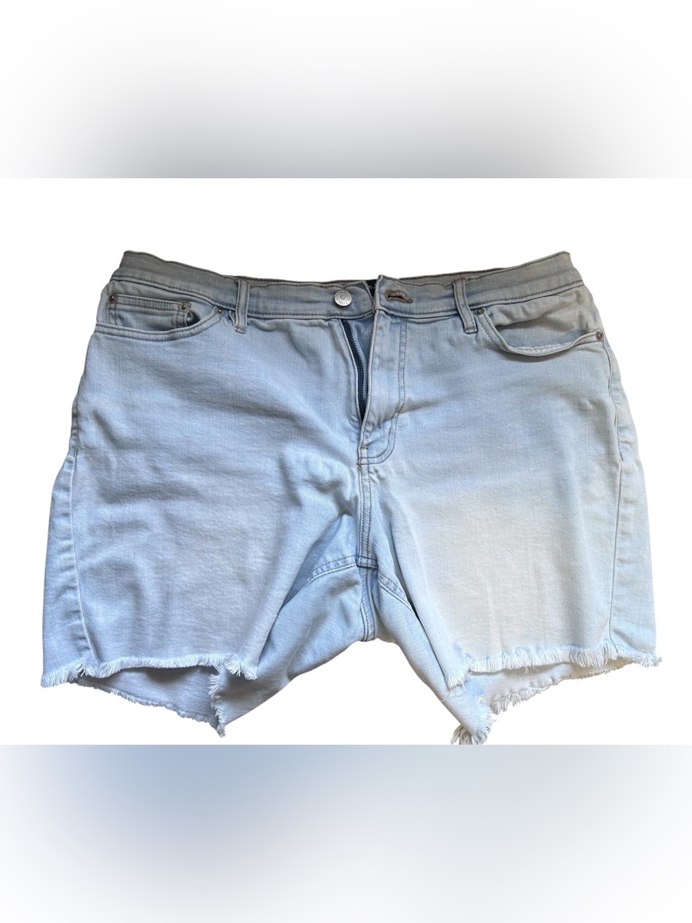 Calvin Klein Light Wash Denim Shorts | Size 12/31 | Jean Shorts